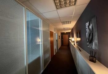 Location bureaux Lille centre - Proche métro, tramway, gare et autoroute