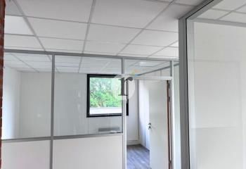 Location bureau Saint-Amand-les-Eaux - Proche autoroute et gare