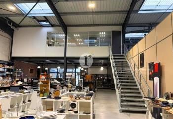 Local d'activité à louer La Chapelle-d'Armentières - Proche A25