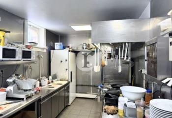 Local commercial à louer Armentières - Angle rue passante