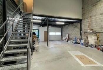 Local d'activité à louer Mions - Proximité aéroport et autoroutes