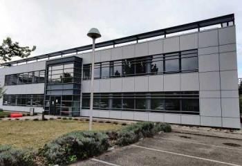Bureaux à louer Saint-Priest - Proche tramway et autoroutes