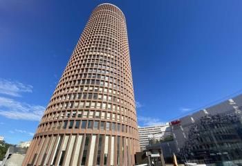 Location bureaux Lyon 3 - Tour Part-Dieu, proche métro, tram et gare