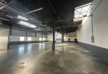 Local d'activité à louer Vénissieux - Proche périphérique Laurent Bonnevay