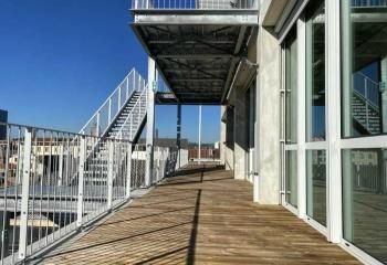 Location bureaux Villeurbanne - Proche tram, métro et gare Part-Dieu