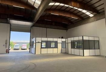 Location entrepôt Saint-Priest - Proche A43 et RN6