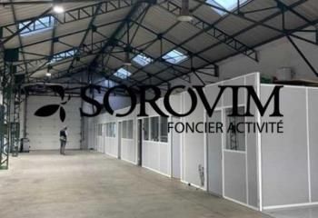 Locaux d'activités avec bureaux à louer Vénissieux - Proche périphérique