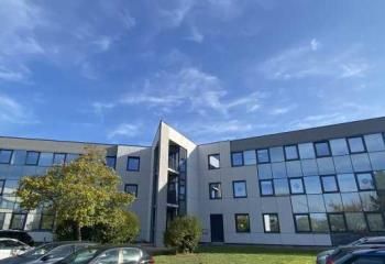 Location bureaux Écully - Proche grands axes routiers et transports