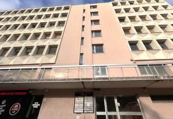 Vente bureaux Bron - Proche aéroport Lyon Saint-Exupéry et grands axes