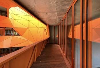 Location bureaux Lyon 2 Confluence - Proche A7, A6, Gare Perrache, Tram T1 et T2