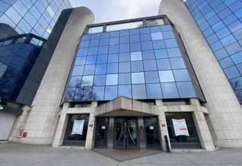 Location bureaux Lyon 3, proche Part-Dieu, tram et gare