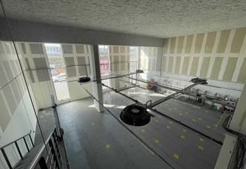 Local d'activités à louer Lyon 7 - Proche transports en commun