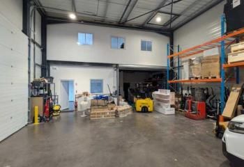 Local d'activité à louer Colombier-Saugnieu - Proximité aéroport Lyon St Exupéry