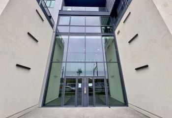 Bureaux à louer Lyon 7 - Proche métro, tram et bus