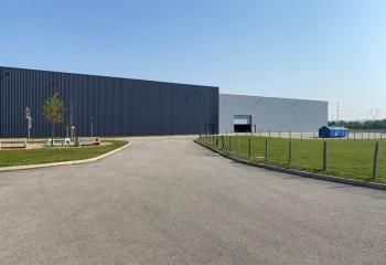Location bâtiment d'activité Satolas-et-Bonce - Proche aéroport Lyon Saint-Exupéry