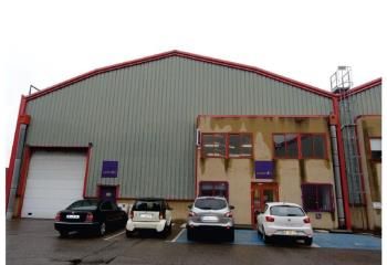 Local d'activité à louer Vénissieux - Proche autoroute et bus