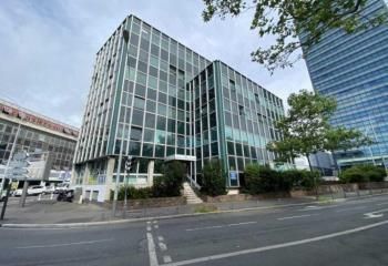 Location bureaux Bagnolet - Proche Porte de Bagnolet, métro Galliéni et périphérique