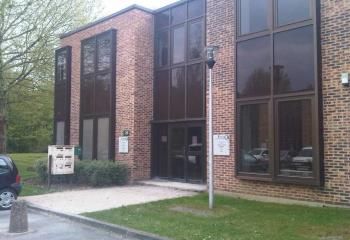 Location bureaux et locaux d'activité Croissy-Beaubourg - Proximité A4