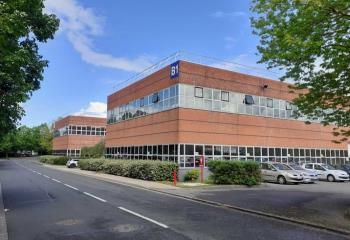 Location bureaux Saint-Thibault-des-Vignes - Proximité A104 et A4