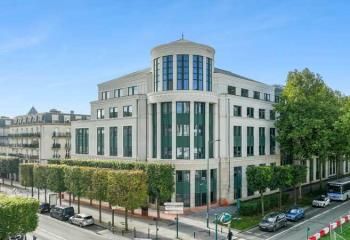Location bureaux Chessy - Proche A4 et RER A Val d'Europe