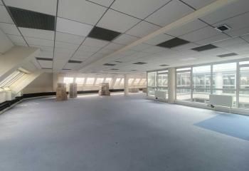 Location bureaux Ivry-sur-Seine - Proche T9 La Briqueterie, bus et métro