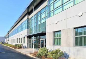 Location bureaux Noisy-le-Sec - Proche autoroutes A3 et A86, RER Rosny Bois Perrier