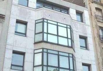 Location bureaux Paris 18 - Proche Métro La Chapelle, RER, Bus et Gare du Nord