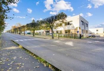 Local d'activité à louer Champs-sur-Marne - Proximité A4