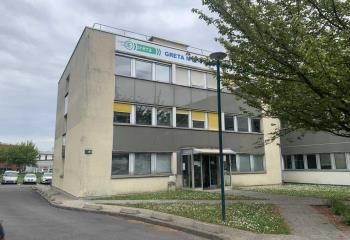 Location bureaux Noisiel - Proche RER A et bus