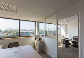 Location bureaux Saint-Denis - Proche A86, RER D et Paris
