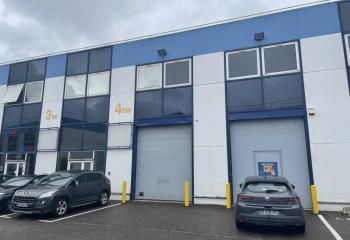 Local d'activité à louer Vitry-sur-Seine - Parc sécurisé