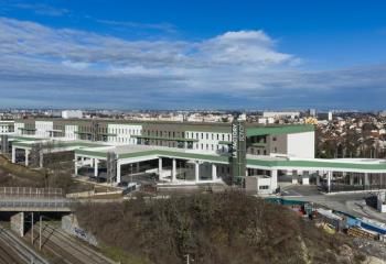 Locaux d'activité à louer Bondy - Parc neuf à 20 min de Paris