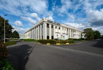 Location local d'activité Gennevilliers - Proche RER et autoroutes
