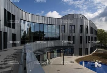 Location bureaux Limonest - Proche Techlid et étang