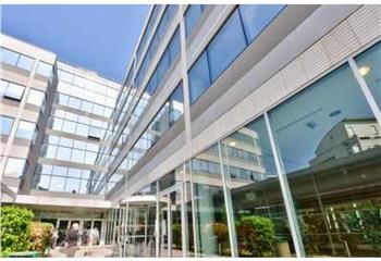 Location bureaux Montigny-le-Bretonneux - Proche gare RER Saint-Quentin-en-Yvelines