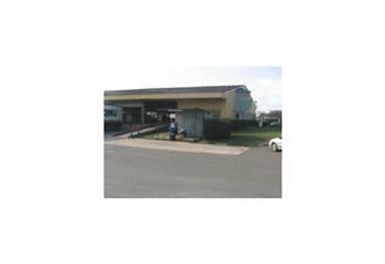 Messagerie à vendre La Chaussée-Saint-Victor - Nombreux accès quais