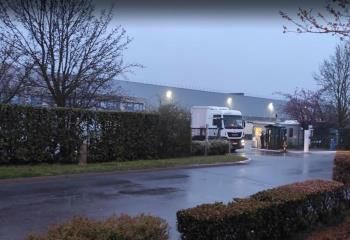 Location cellule 6000 m² Tournan-en-Brie - Proche N4, N104, RER E