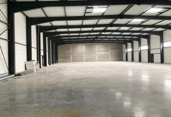 Location local d'activité Spay - Proche A11/A28/A81 et gare TGV
