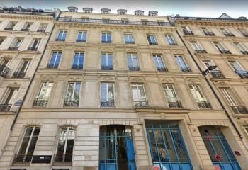 Location de bureaux Paris 8ème - Proximité immédiate gare Saint Lazare