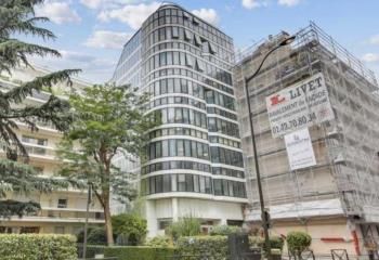 Location bureaux Levallois-Perret - Proche métro Louise Michel et RER Péreire-Levallois