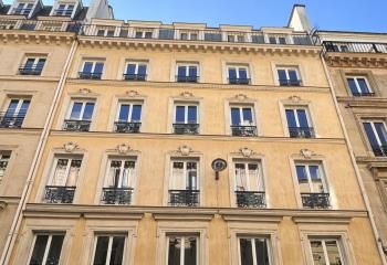 Location bureaux Paris 8 - Proche Gare Saint-Lazare et Métro