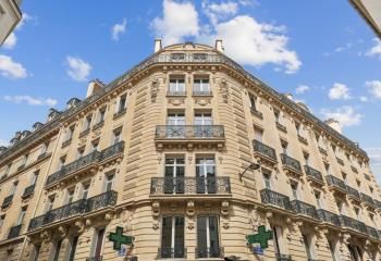Location bureaux Paris 8 - Proche Métro Miromesnil et Gare Saint-Lazare