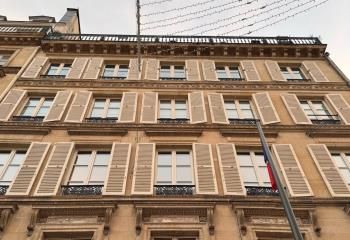 Vente bureau Paris 8 - Proche Palais de l'Élysée, bus, métro, RER, Transilien