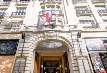 Location bureau Paris 8 - Champs Elysées et Métro George V