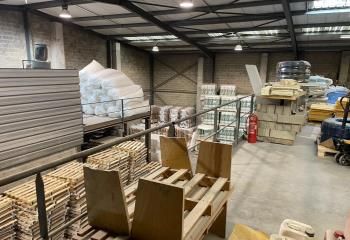 Bâtiment indépendant à vendre Carrières-sur-Seine - Proche transports