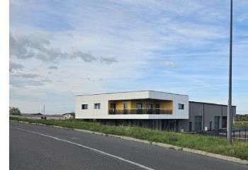 Location bureaux Avermes - Proche RN7 et transports en commun