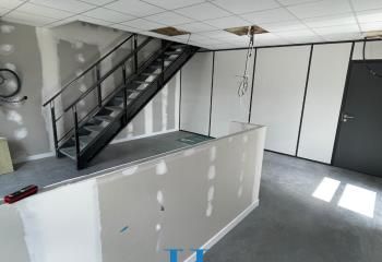 Local artisanal 260 m² Villenave-d'Ornon - Bâtiment neuf sécurisé