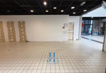 Location local commercial La Réole - Galerie Intermarché