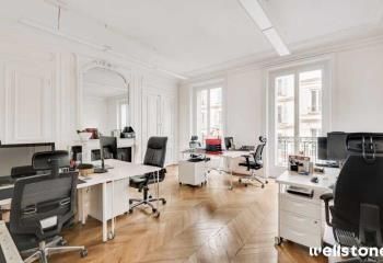 Bureaux à louer Paris 8 - Proximité Gare Saint-Lazare et Métro Liège