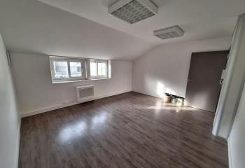 Location bureau Paris 8 - Proche gare Saint-Lazare et métro